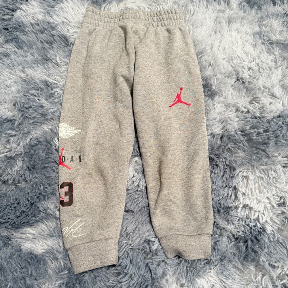 Jordan  joggers sweatpants Boys 2T 3T athletic sporty casual play bottoms